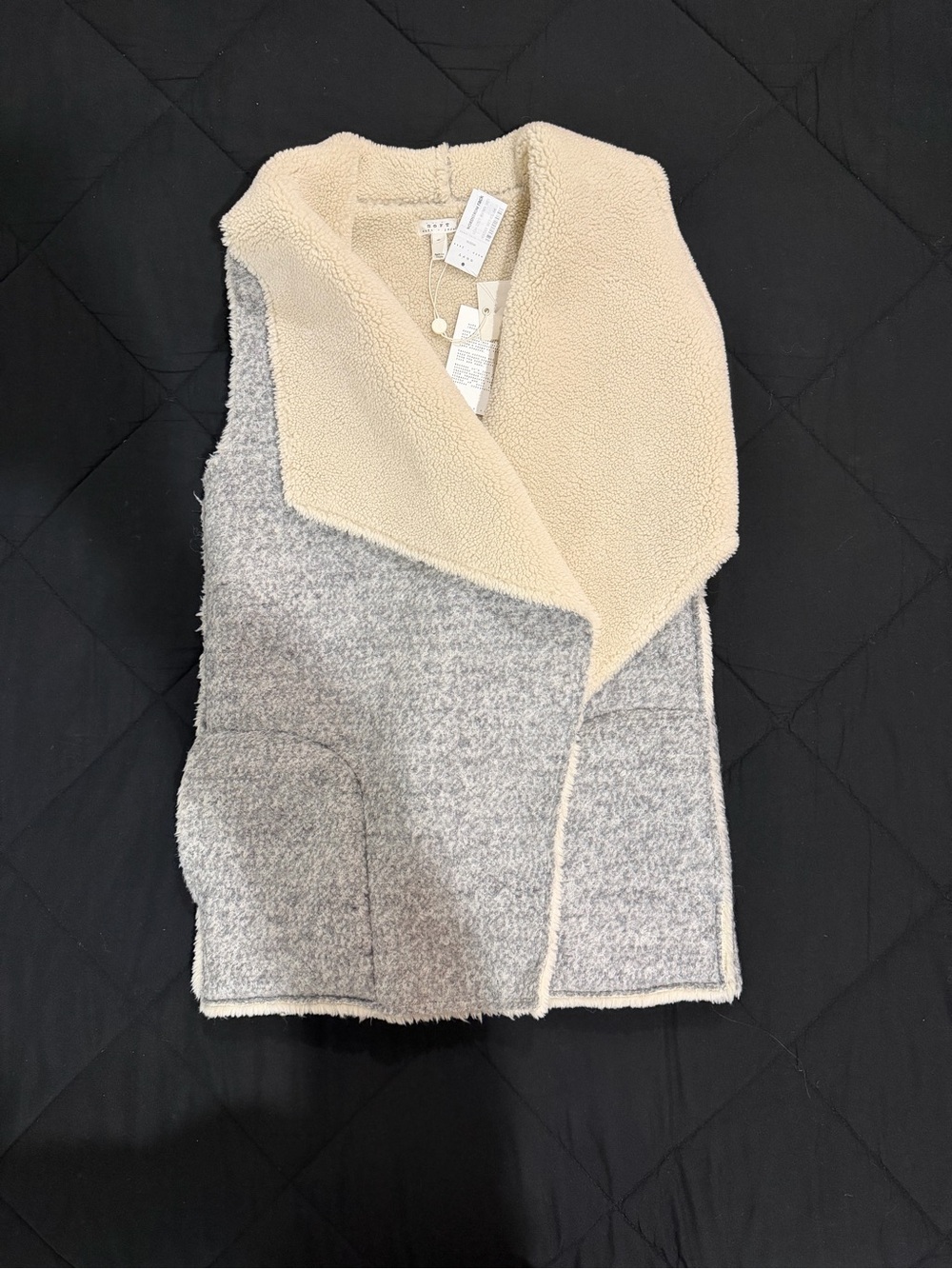 Soft Joie Two-Tone Reversible Sherpa Vest in Cream and Light Gray
